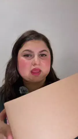 Glow with ElizaのTikTok投稿