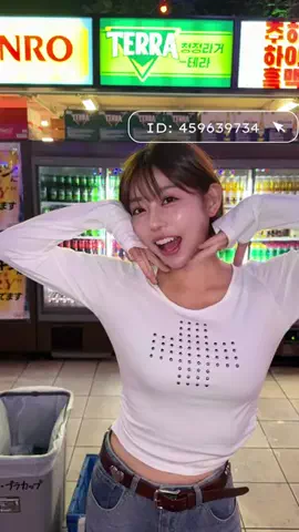 凛咲子（りーちゃん）のTikTok投稿