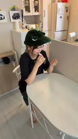 あたろー/ATARO🦖🥚のTikTok投稿