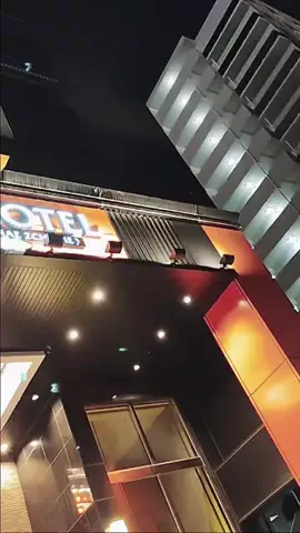 あけのTikTok投稿