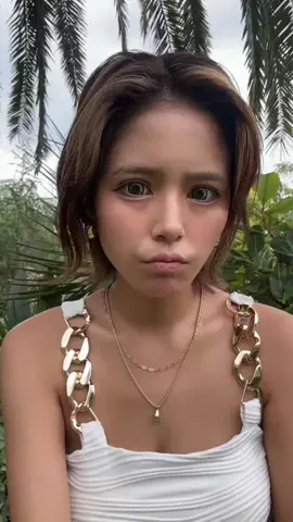夏芽すずのTikTok投稿