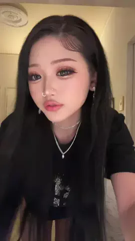 RiaのTikTok投稿