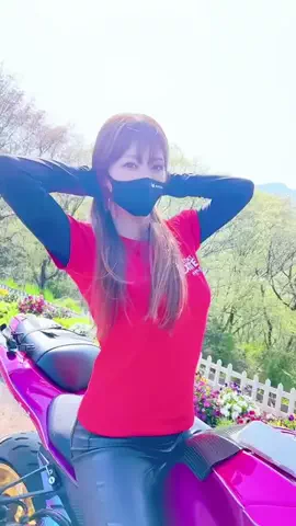 .のTikTok投稿