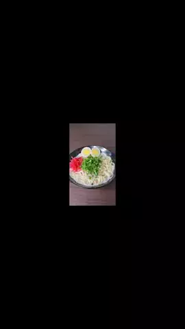 麦わらのタナ｜うまいもの探検隊のTikTok投稿