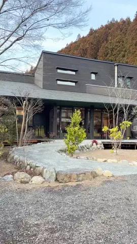 ぐりぐらママ@子連れ旅行で一度は行きたいスポット巡りのTikTok投稿