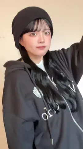 ヒナのTikTok投稿