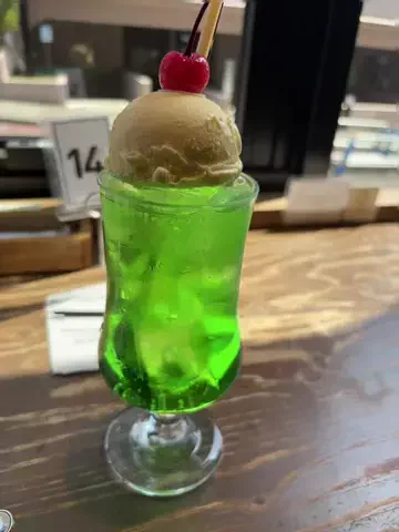 ゆいのTikTok投稿