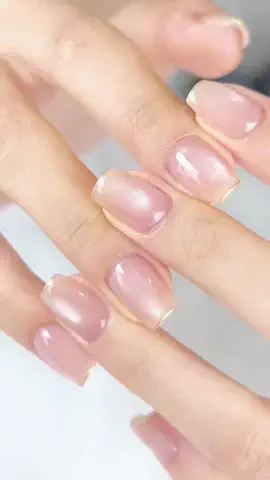 よしみ💅🏻色オタクのTikTok投稿