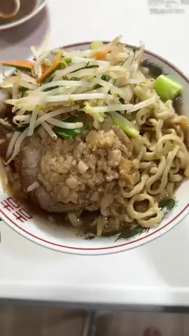 カンダのTikTok投稿