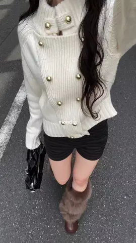 モエのTikTok投稿