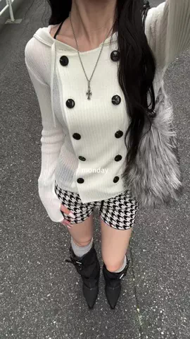 モエのTikTok投稿