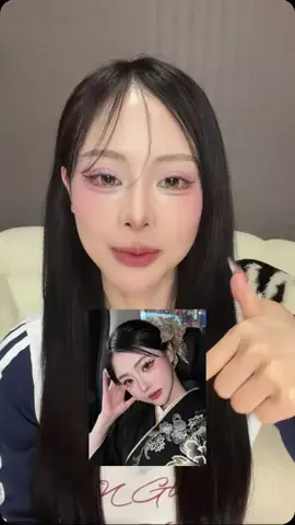 レイのTikTok投稿