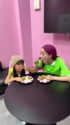 R U UのTikTok投稿