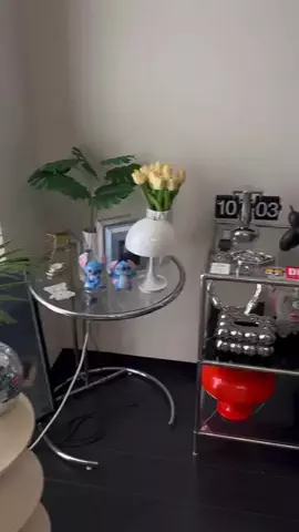 れいのTikTok投稿