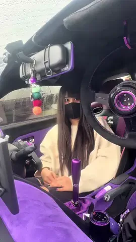 ゆうなのTikTok投稿