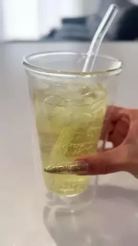 y.のTikTok投稿