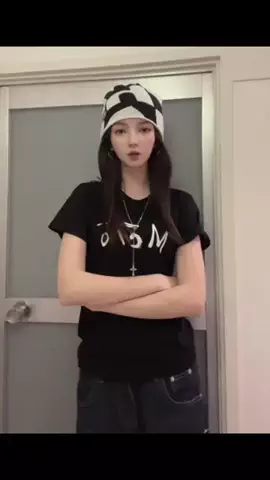 あみのTikTok投稿