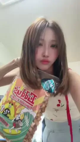 ハチ🐝🎀のTikTok投稿