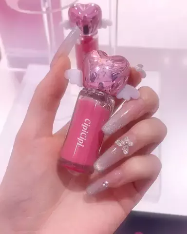 モテコスメちゃん💄美容のTikTok投稿