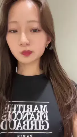 SayaのTikTok投稿
