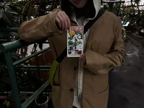 汐莉のTikTok投稿