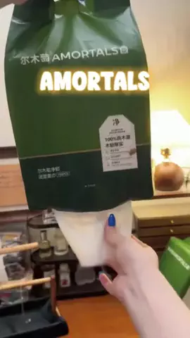 AMORTALS-mzのTikTok投稿