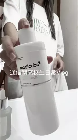 論のTikTok投稿