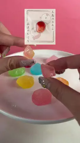 トレンドグルメ🍭🍓のTikTok PR投稿：宝石琥珀糖とちいかわの人魚のうろこ琥珀糖ASMR！ 今回材…
