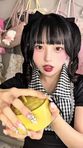 望月もものTikTok投稿