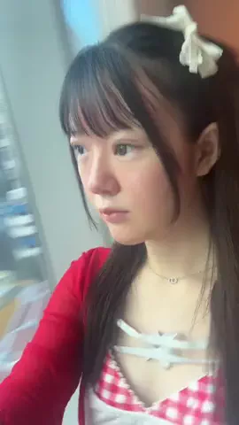まこぴ💎左右非対称ネキのTikTok投稿