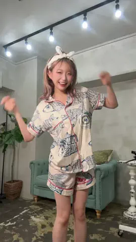 三桜じゅり【じゅりんぐる】のTikTok投稿