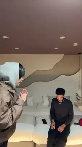みんなの舎弟のTikTok投稿