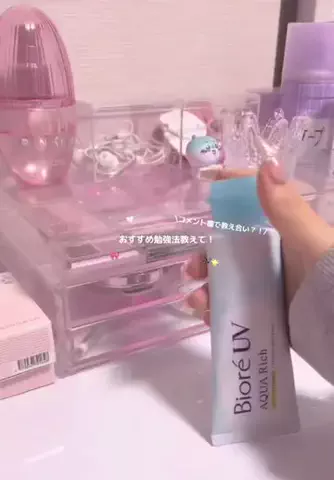 もにのTikTok投稿