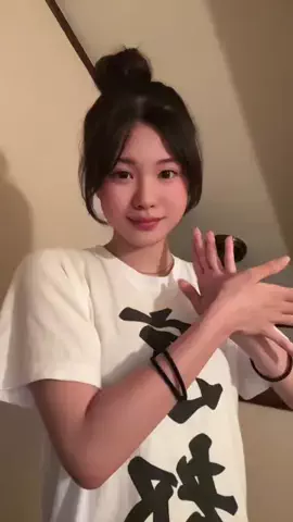 凜桜のTikTok投稿