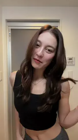 ウクライナ彼女の日常のTikTok投稿