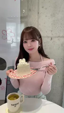 萌恵のTikTok投稿