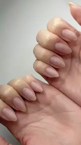 仮面ネイラー♡オト美のTikTok投稿
