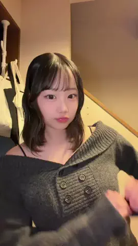 岸田 はんなのTikTok PR投稿：可愛い秋ニットげっちゅした🍁♡ SHEIN Fit Check Challenge! SH…
