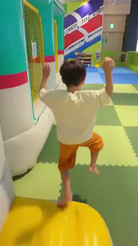 Kママ⊹関西おでかけ✈︎子どもと探検⊹のTikTok投稿