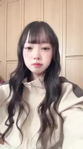 琉夏のTikTok投稿