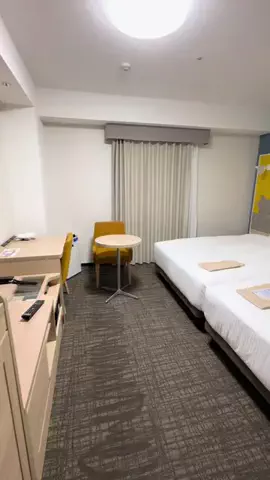 ホテルに泊まって旅をしてのTikTok投稿