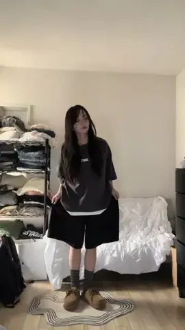 梨乃のTikTok投稿