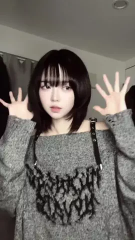 マリナ(Marina)のTikTok PR投稿：この振り付け流行らないかな、、！！！#PR #にゅー支配者…