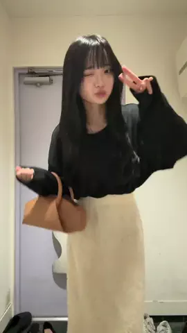 梨乃のTikTok投稿
