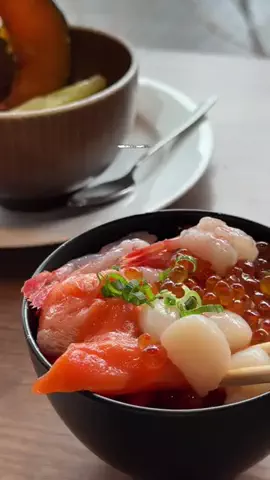 ももみ｜年100泊旅好き女子のTikTok投稿