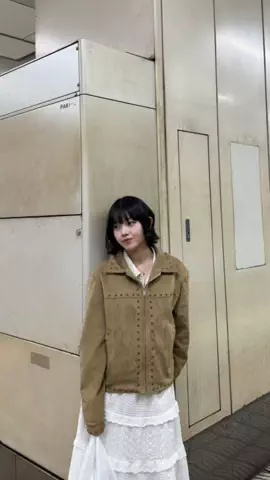 藍のTikTok投稿