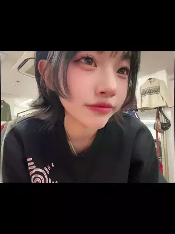 藍のTikTok投稿