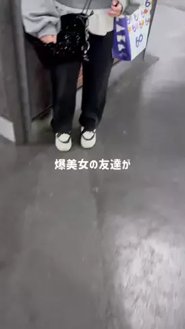 ガールズラブコスメのTikTok投稿