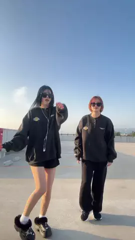 0歳のシンクロのTikTok投稿