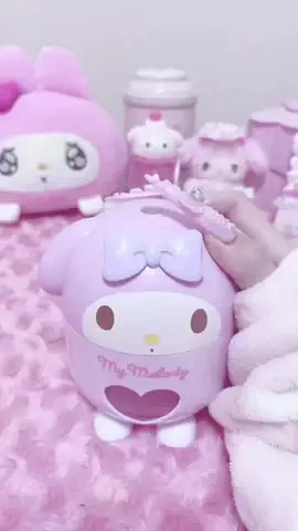 いちごねこのTikTok投稿
